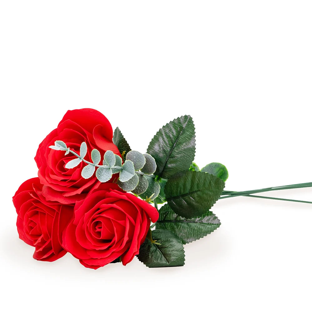 Bouquet de 3 roses de savon rouges avec feuillage et eucalyptus, fleur éternelle artisanale Les Fées Mères