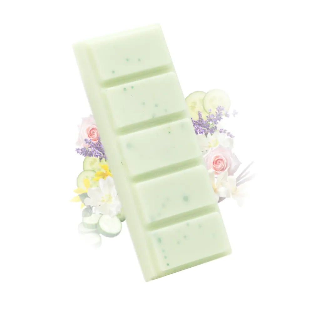 Fondant parfumé concombre Les Fées Mères, barre de cire végétale à casser pour brûle-parfum, fabriquée dans les Vosges.