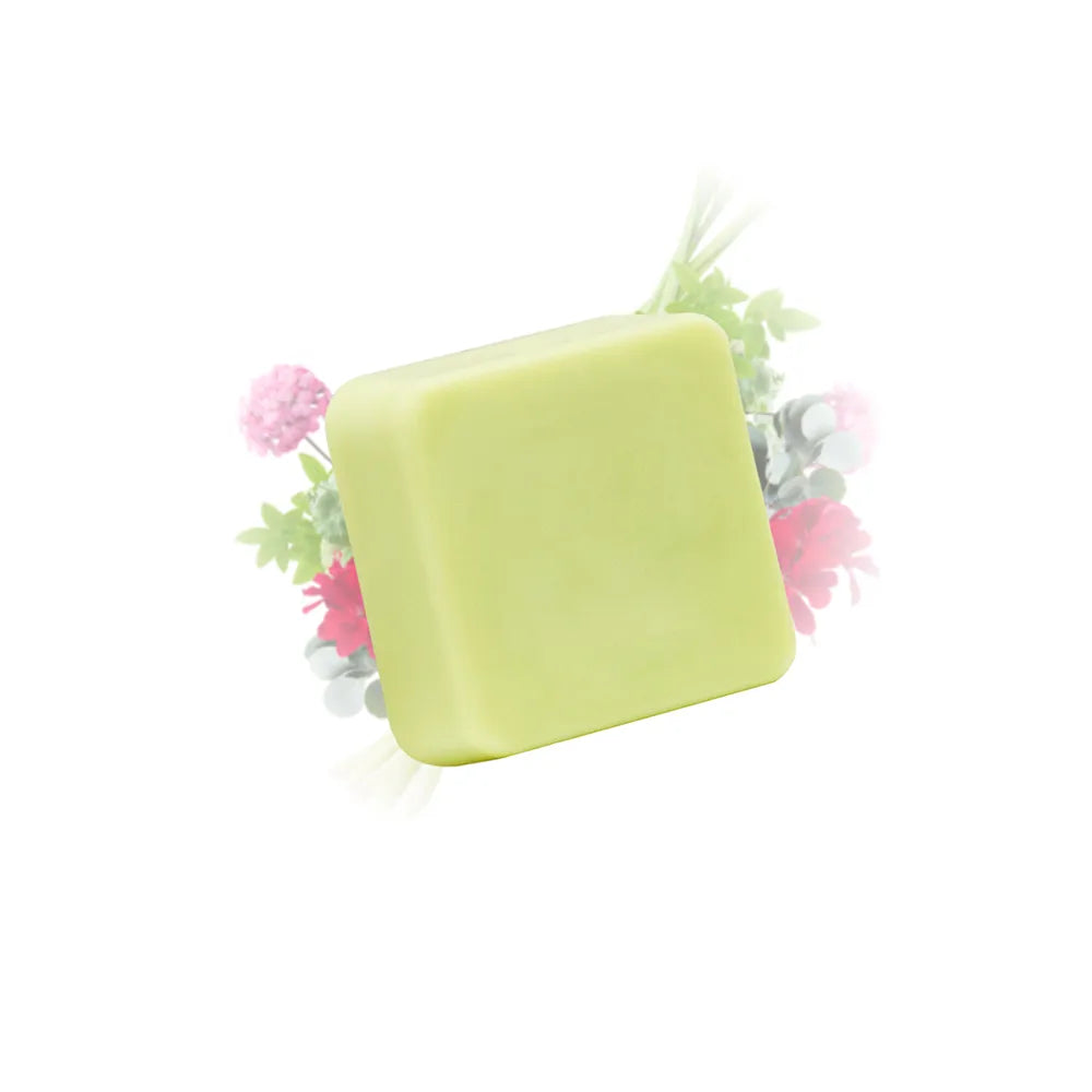 Galet de cire parfumée citronnelle géranium Les Fées Mères, fondant artisanal en cire végétale pour brûle-parfum, fabriqué dans les Vosges.