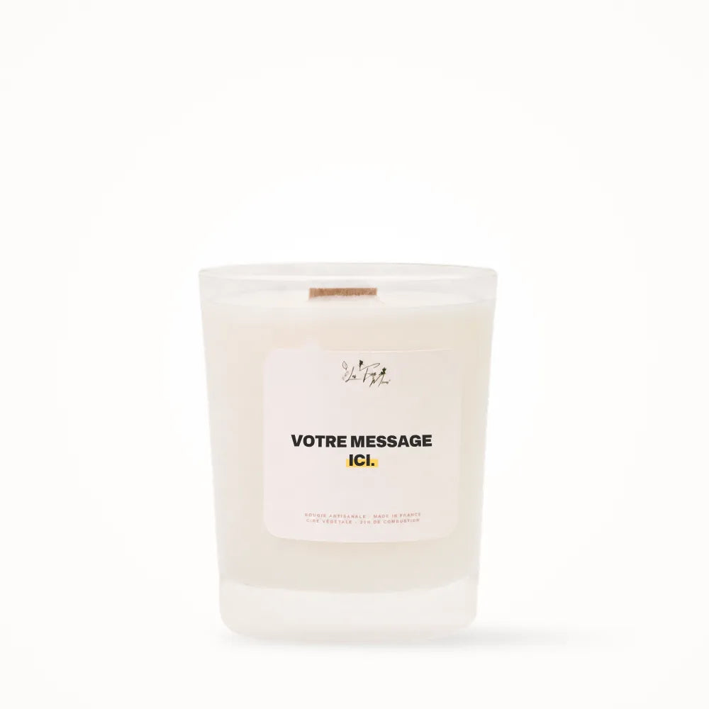 Petite bougie parfumée personnalisable Les Fées Mères avec étiquette « Votre message ici », petit format 20 heures, pot en verre blanc et mèche en bois de hêtre
