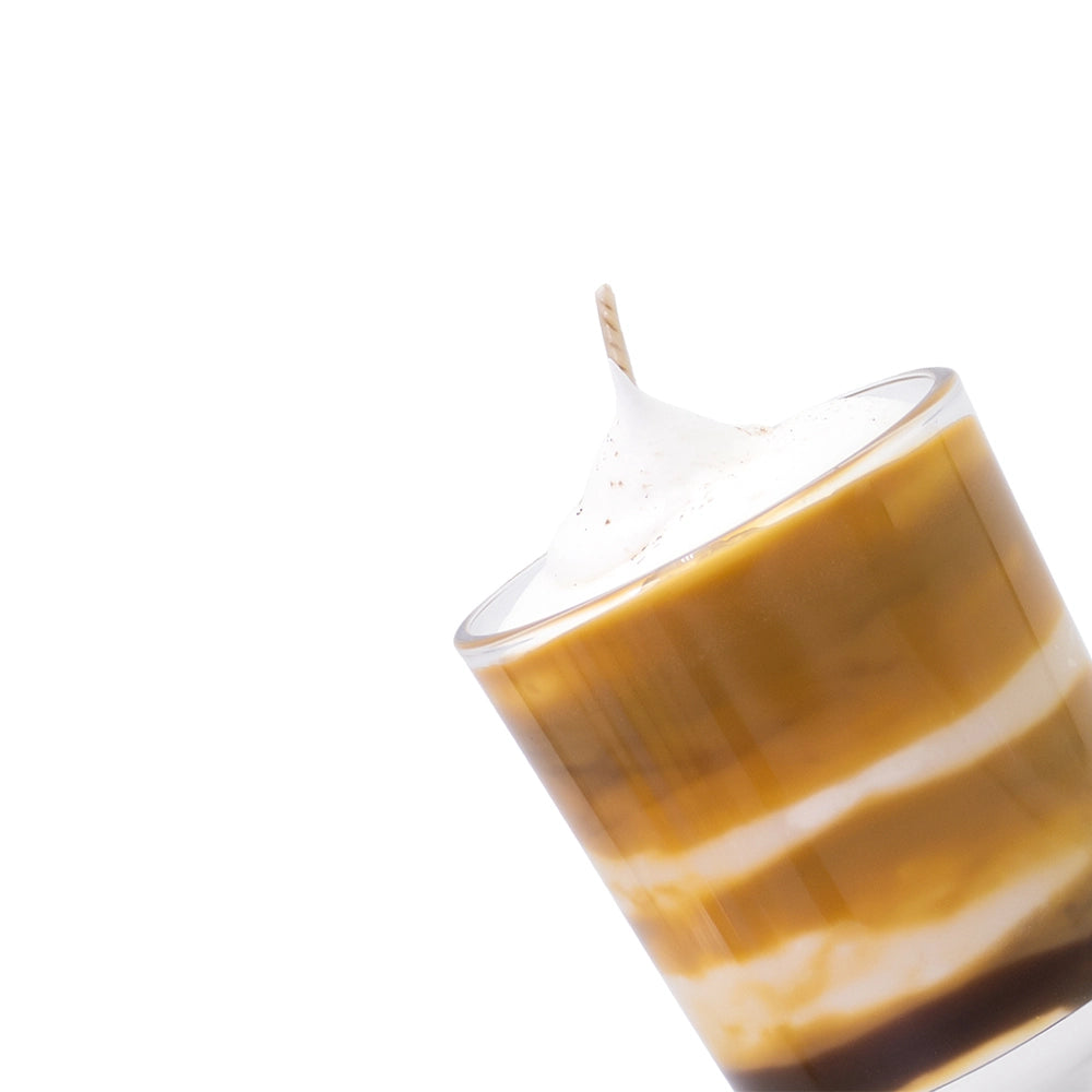 Petite bougie parfumée mocaccino Les Fées Mères, bougie artisanale de 70 g en cire de tournesol, vue de dessus