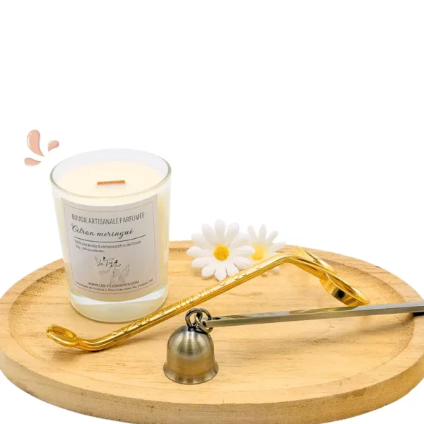 cette photo représente le coffret cadeau bougie et accessoires