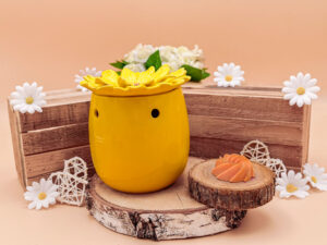 cette photo représente le brûle parfum tournesol
