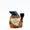 cette photo représente le brule parfum gnome sorcier