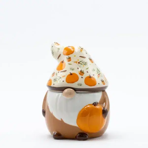cette photo représente le brule parfum gnome citrouille