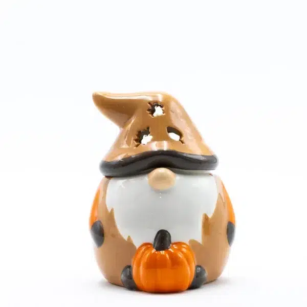 cette photo représente le brule parfum gnome d'automne