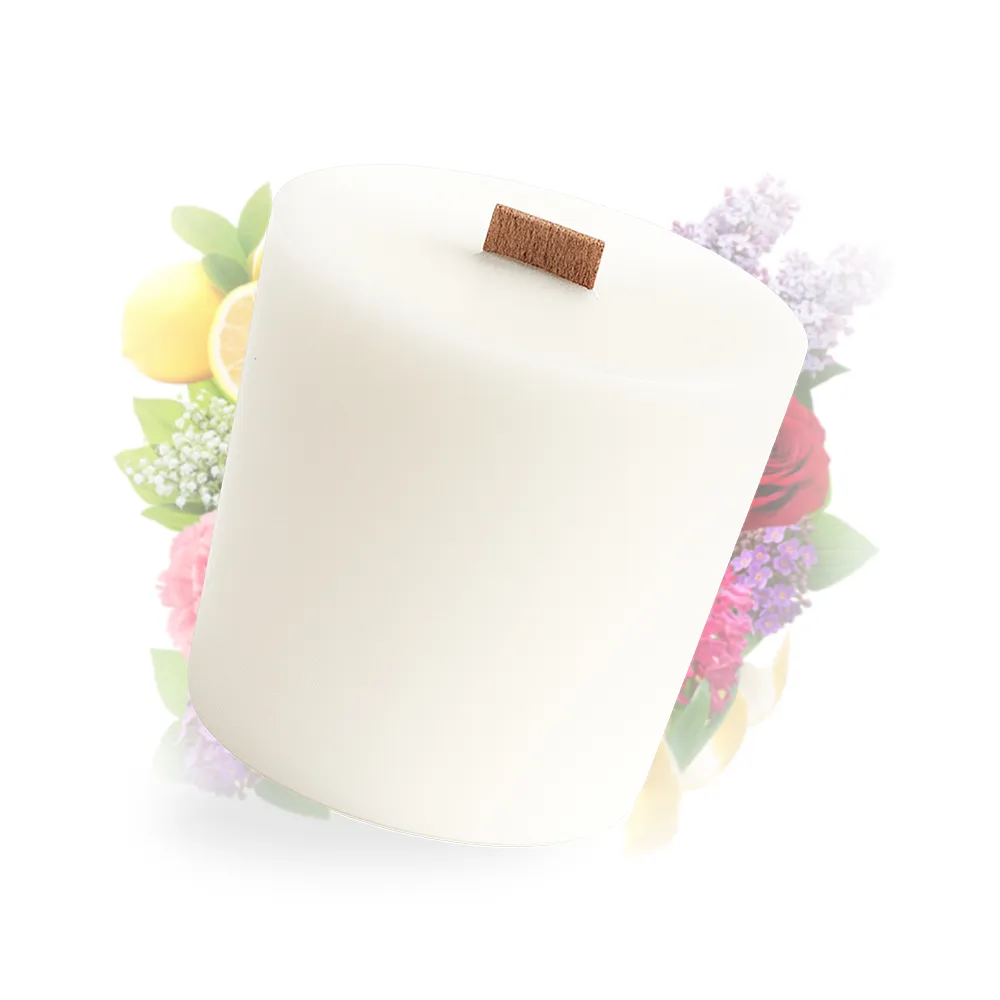 Cette photo représente la bougie recharge lilas